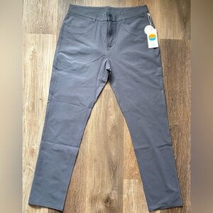 Vuori Meta Pant Athletic Slim Fit 30” Sz 33 Charcoal V430-S NWT